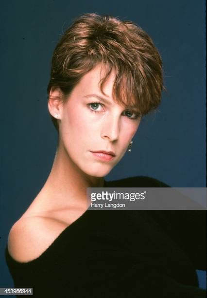 Actress Jamie Lee Curtis Poses For A Portrait In 1985 In Los Angeles Actress Jamie Lee Curtis Poses For A Portrait In 1985 In Los Angeles