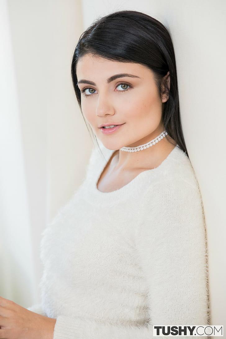 Adria Rae Pornstar Brunette Women Open Mouth Standing Looking At Adria Rae Pornstar Brunette Women Open Mouth Standing Looking At