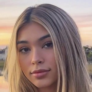 Aishah Sofey Age Family Bio Famous Birthdays