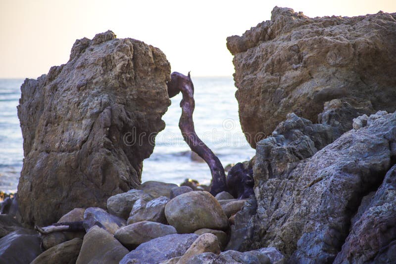 Angelique Noire On The Rocks 2011 El Matador Beach Shoo Flickr Angelique Noire On The Rocks 2011 El Matador Beach Shoo Flickr