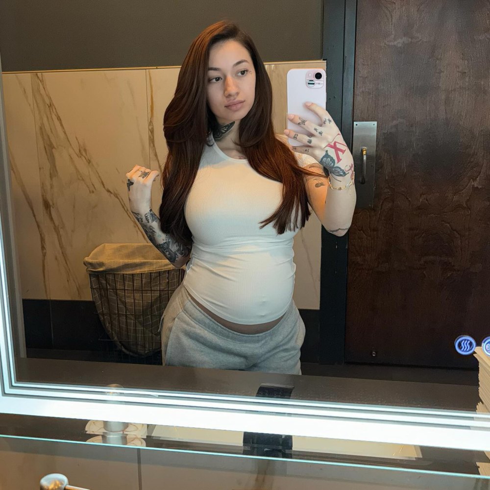 Bhad Bhabie Annonce Sa Premi Re Grossesse En Publiant Des Photos De Son Bhad Bhabie Annonce Sa Premi Re Grossesse En Publiant Des Photos De Son