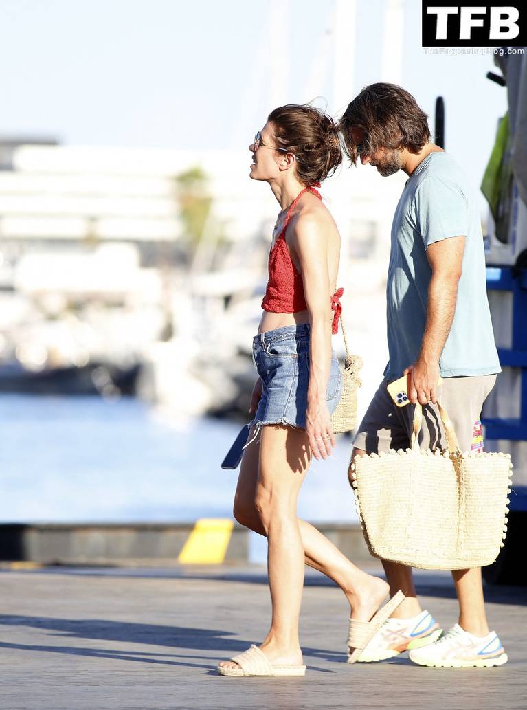 Charlotte Casiraghi Nude Onlyfans Photo 99 The Fappening Plus Charlotte Casiraghi Nude Onlyfans Photo 99 The Fappening Plus