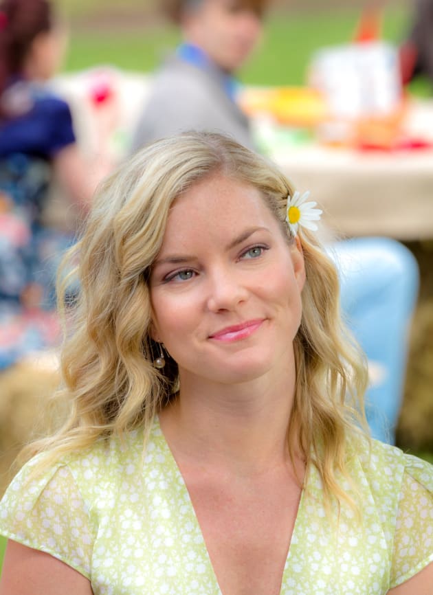 Cindy Busby Previews Her New Hallmark Movie Romance In The Air Tv Cindy Busby Previews Her New Hallmark Movie Romance In The Air Tv