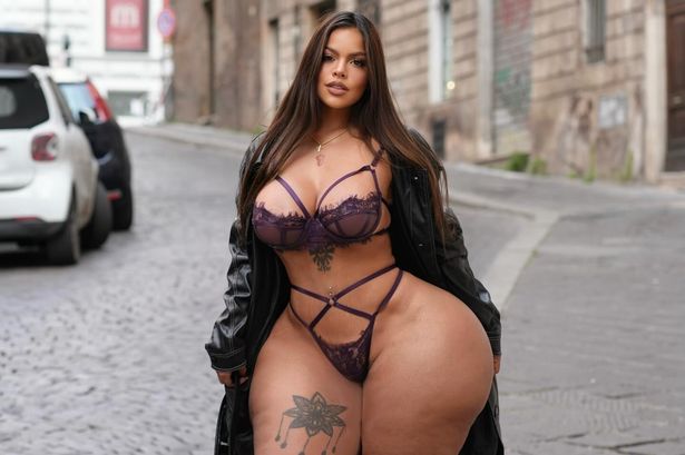 Curvy Model Gracie Bon Turns Pop Star And Strips Off For New Music Curvy Model Gracie Bon Turns Pop Star And Strips Off For New Music