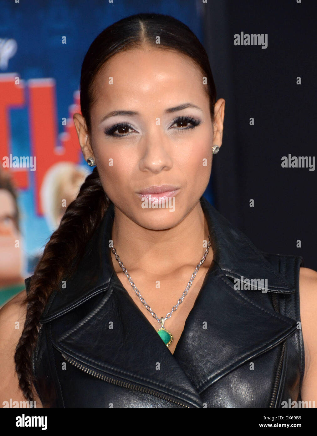 Dania Ramirez Picture 46 The Los Angeles Premiere Of Wreck It Ralph Dania Ramirez Picture 46 The Los Angeles Premiere Of Wreck It Ralph