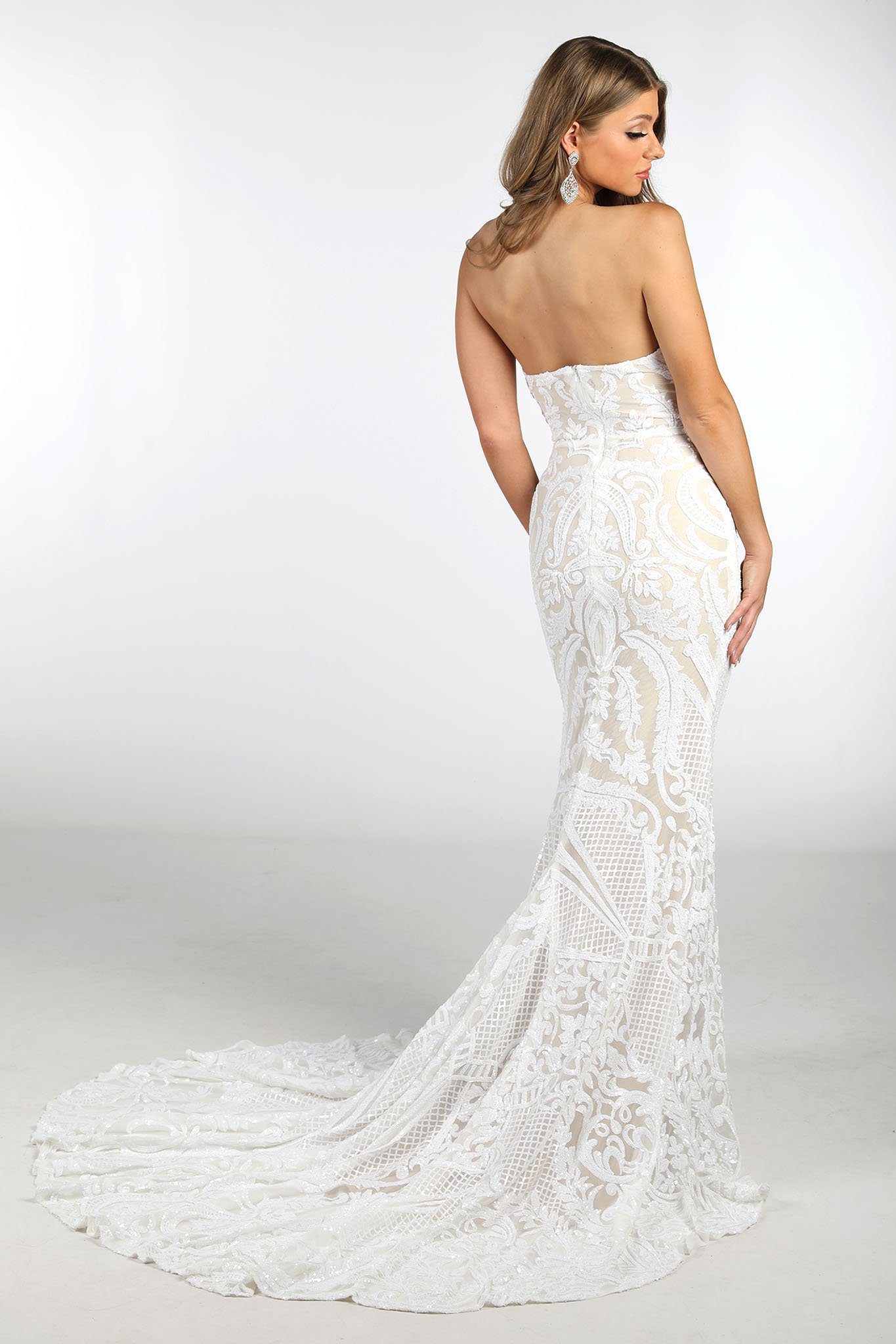Gianna Gown White Nude Noodz Boutique Gianna Gown White Nude Noodz Boutique