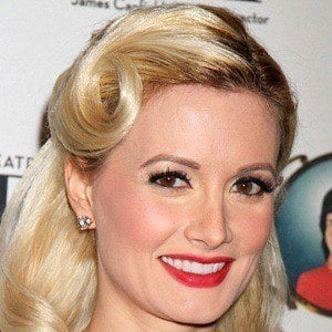 Holly Madison Age Family Bio Famous Birthdays Holly Madison Age Family Bio Famous Birthdays