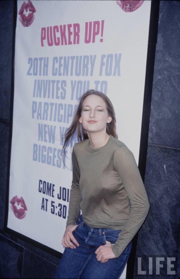 Leelee Sobieski Never Been Kissed Prem 1999 Leelee Sobieski Leelee Sobieski Never Been Kissed Prem 1999 Leelee Sobieski