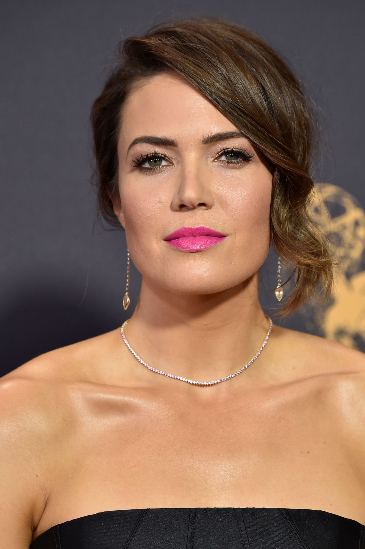Mandy Moore Weight Height And Age Charmcelebrity Mandy Moore Weight Height And Age Charmcelebrity
