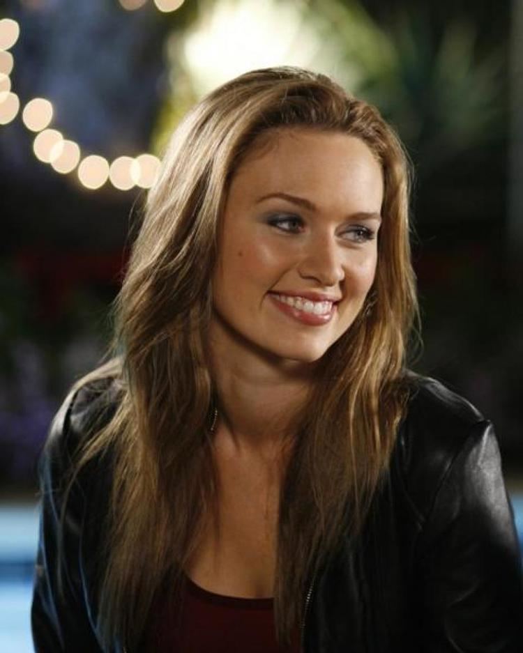 Michaela Mcmanus William Lewis Muse Diane Neal Tree Hill Casual Michaela Mcmanus William Lewis Muse Diane Neal Tree Hill Casual