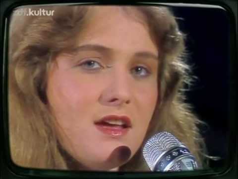 Nicole Papillon 1982 Hitparade Youtube Nicole Papillon 1982 Hitparade Youtube