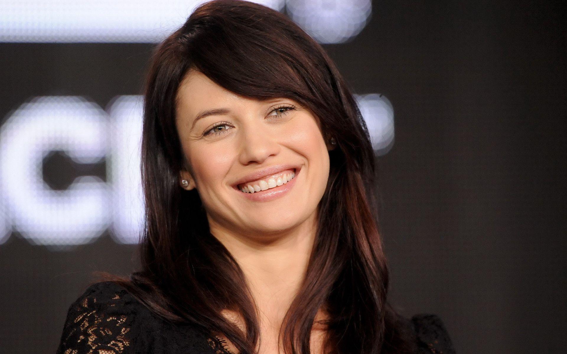 Olga Kurylenko High Quality Image Size 2421X3645 Of Olga Kurylenko Photos Olga Kurylenko High Quality Image Size 2421X3645 Of Olga Kurylenko Photos