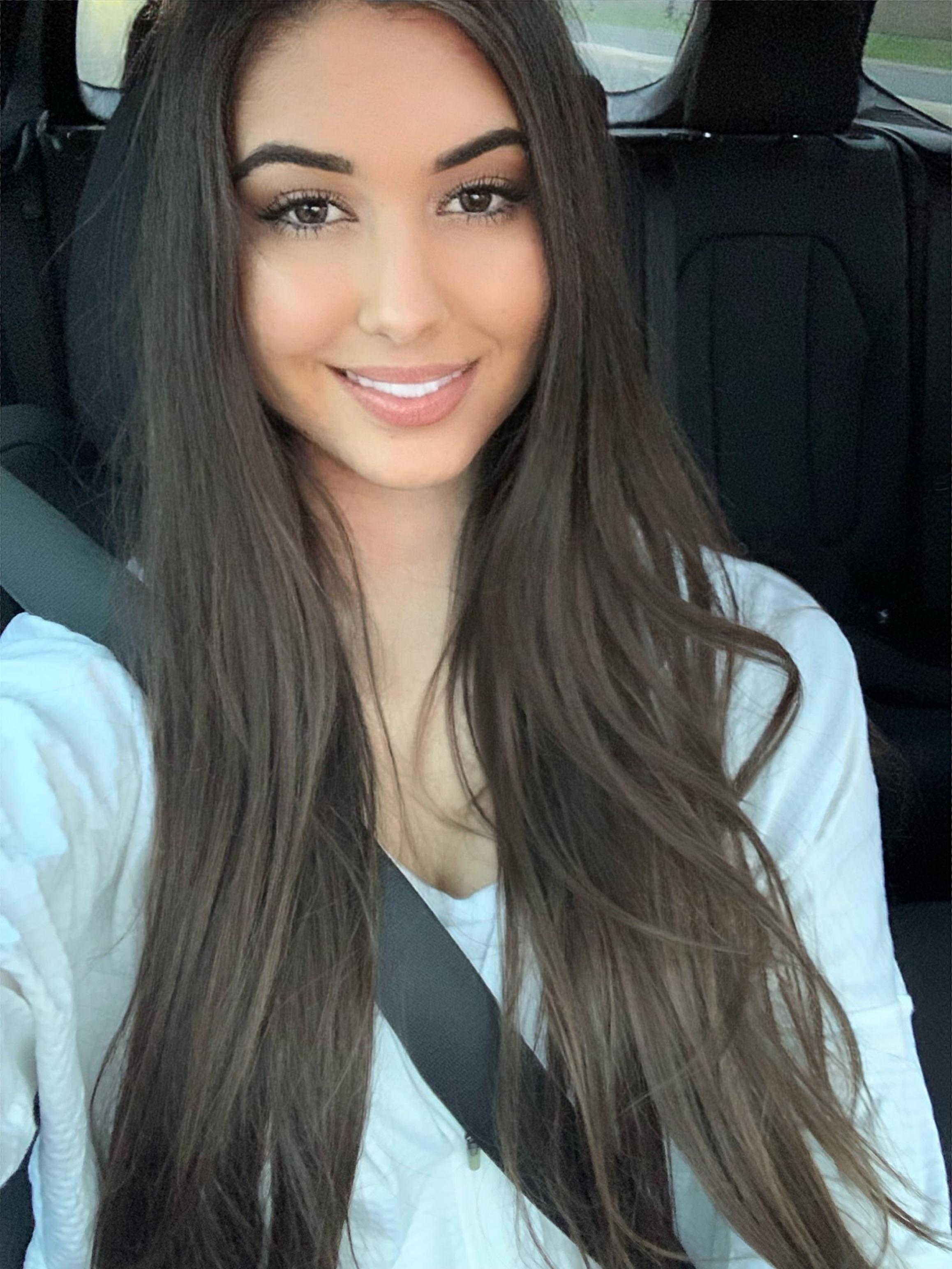 Pretty Car Selfie R Lexibrookerivera Pretty Car Selfie R Lexibrookerivera