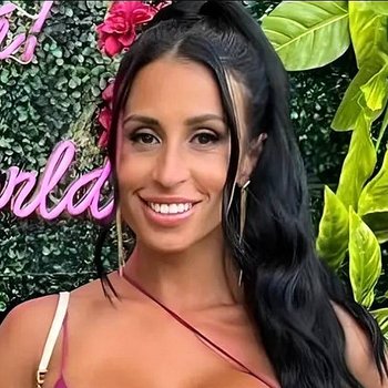 Savannah Bond Bio Net Worth Wiki Age Career Family Boyfriend Savannah Bond Bio Net Worth Wiki Age Career Family Boyfriend