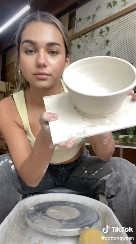 Sexy Pottery Girl Goes Viral On Tiktok For Her Wet Ceramics Sexy Pottery Girl Goes Viral On Tiktok For Her Wet Ceramics