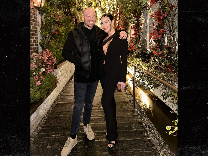 Who Is Melissa Stratton Meet Hot Ones Host Sean Evans New Porn Star Who Is Melissa Stratton Meet Hot Ones Host Sean Evans New Porn Star